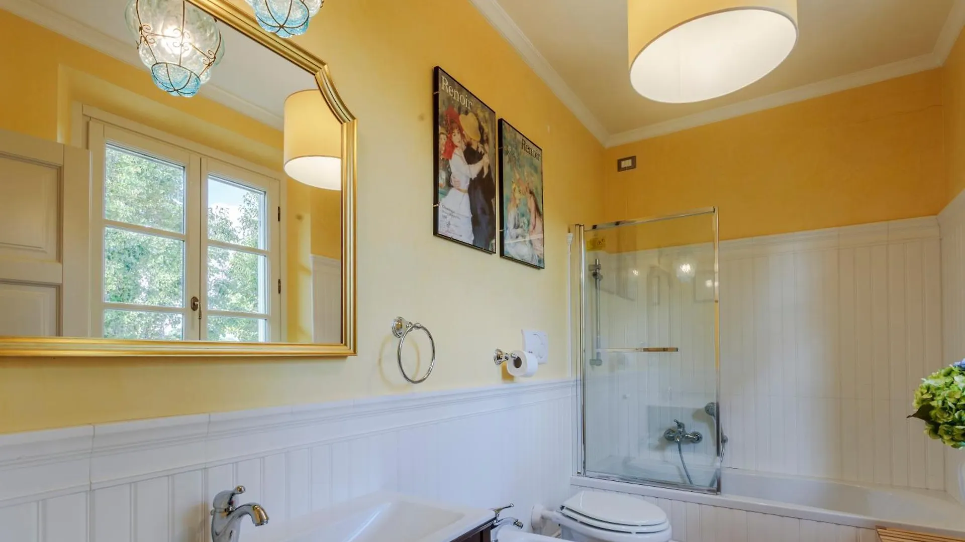Chalet Villa Montefalcone: Charm, Private Pool, And Chef Orentano