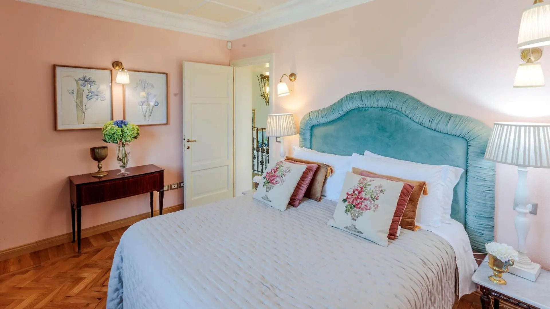 Villa Montefalcone: Charm, Private Pool, And Chef Orentano