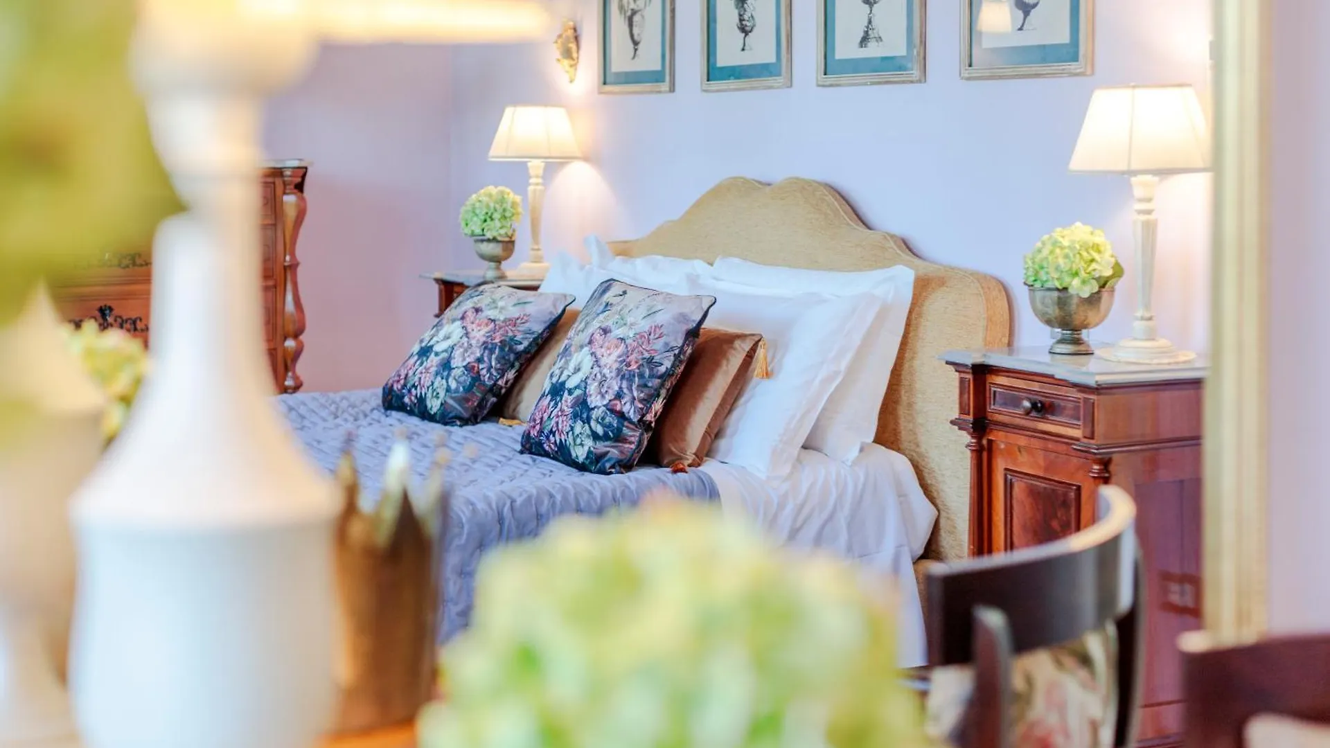 Villa Montefalcone: Charm, Private Pool, And Chef Orentano Chalet