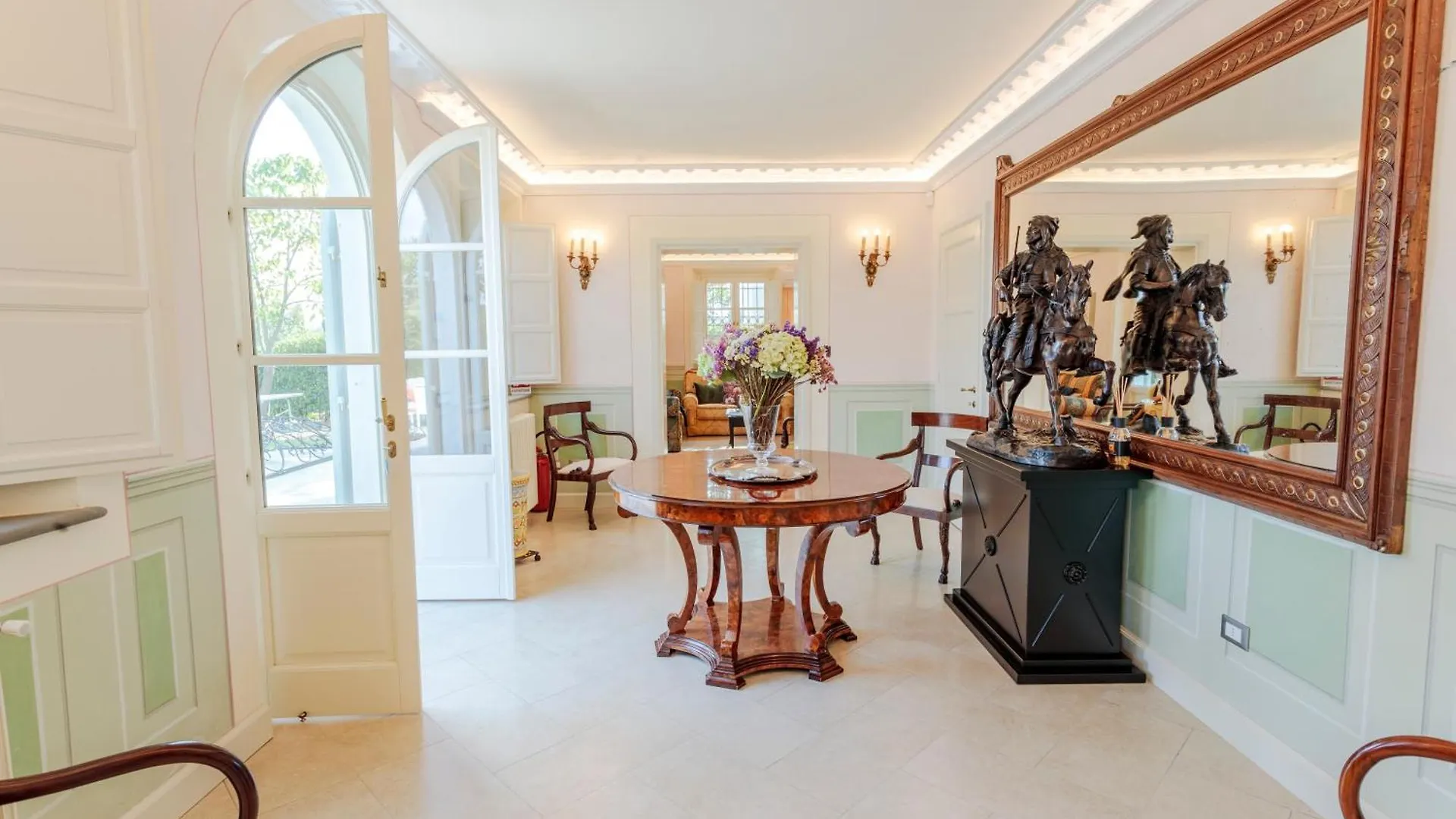 Villa Montefalcone: Charm, Private Pool, And Chef Orentano 0*,