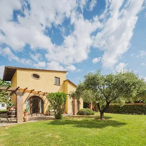 Ferienhaus Ulivo By Interhome, Orentano