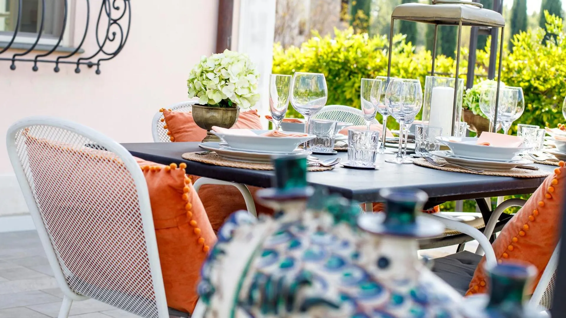 Chalet Villa Montefalcone: Charm, Private Pool, And Chef Orentano